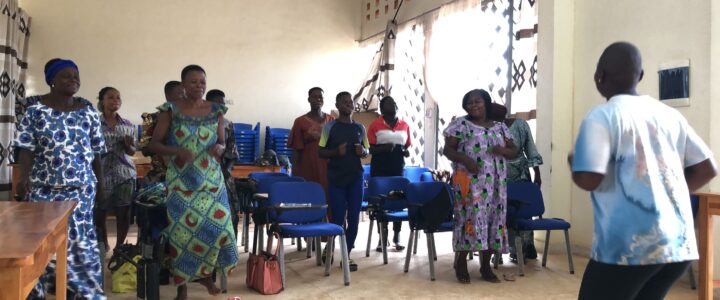 Les femmes des cantons de Bohou, Pya et Yadè outillées sur les principes du coaching, du mentorat et d’encadrement d’associations féminines.