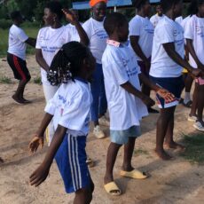 Le vivre ensemble et la protection de l&rsquo;environnement : les femmes de Yadè s&rsquo;expriment à travers un footing communautaire.